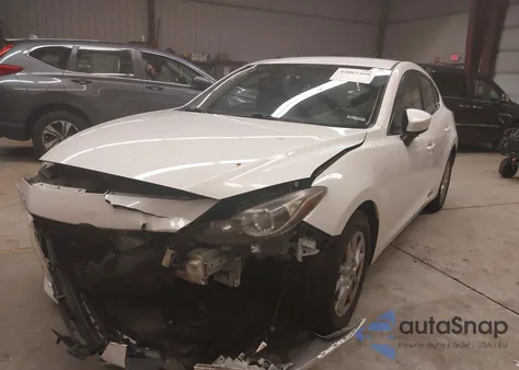 2014 Mazda Mazda3 I Touring z USA, uszkodzony, nr VIN JM1BM1L77E1213122